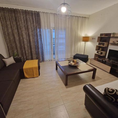 Valeria'S Apartment Kavala Esterno foto