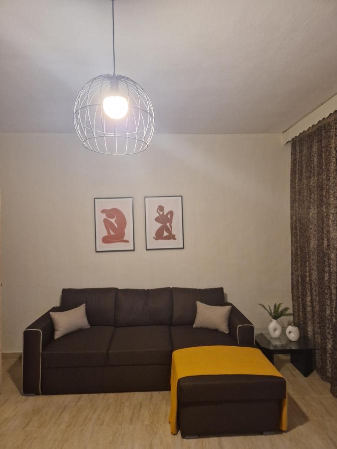 Valeria'S Apartment Kavala Esterno foto